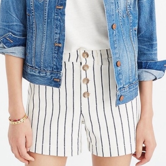 Madewell Pants - Madewell Emmett Button Front Shorts in Stripe